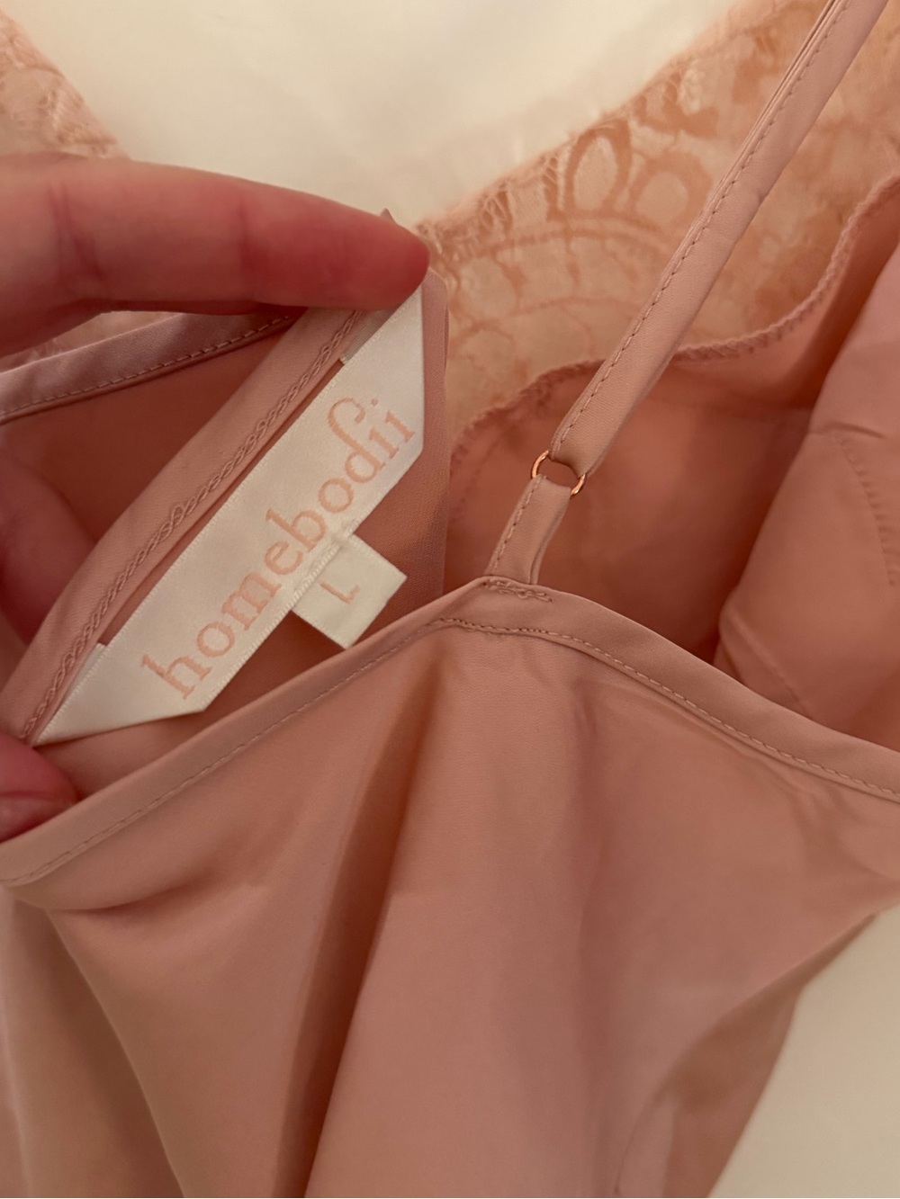 Homebodii Sian Satin Lace Cami & Shorts Pajama Set Dusty Rose Pink Size L - Picture 5 of 6